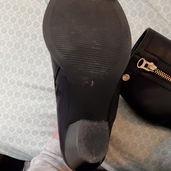 HEELED BOOTS - Picture 2 of 6